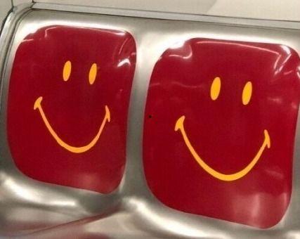 形容吃瓜文案搞笑短句,那些让人捧腹的吃瓜文案短句大盘点