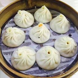 包子店吃瓜,一锅热包子，一地欢声笑语