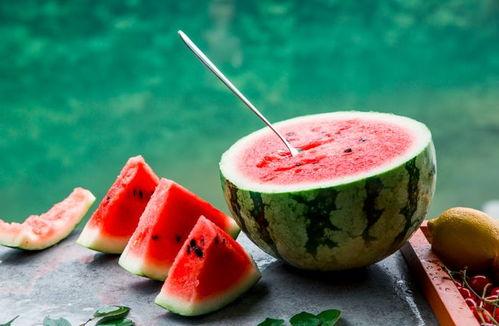 夏日吃瓜小,吃瓜小生带你畅享清凉时光